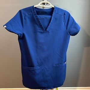 Figs Casma top Electric Blue